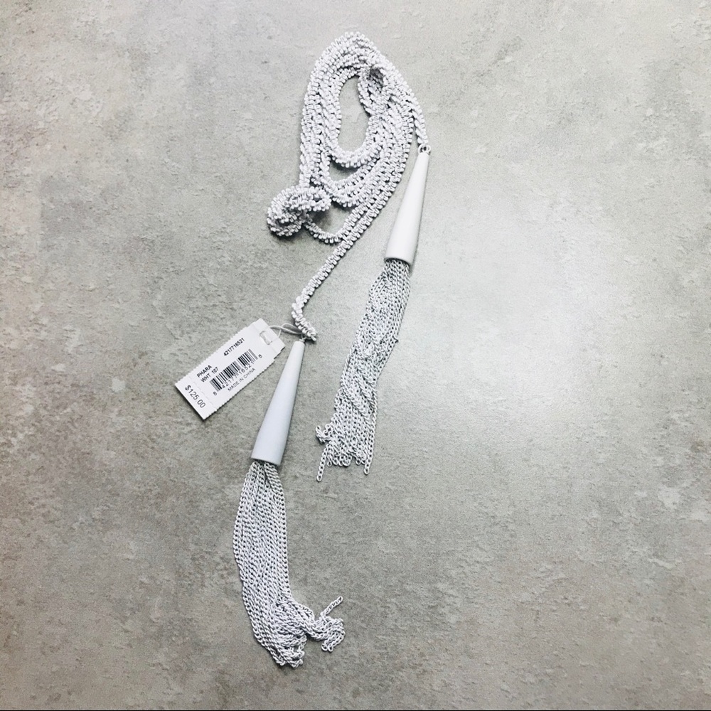 Kendra Scott Phara Matte Lariat Necklace In White